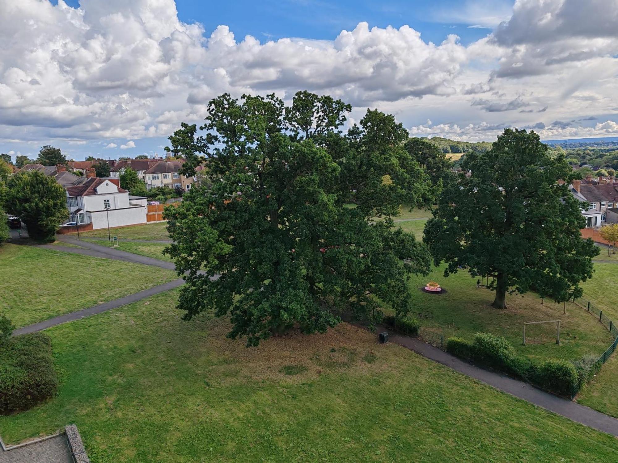 Sudbury Hill Stay Harrow on the Hill Exterior photo